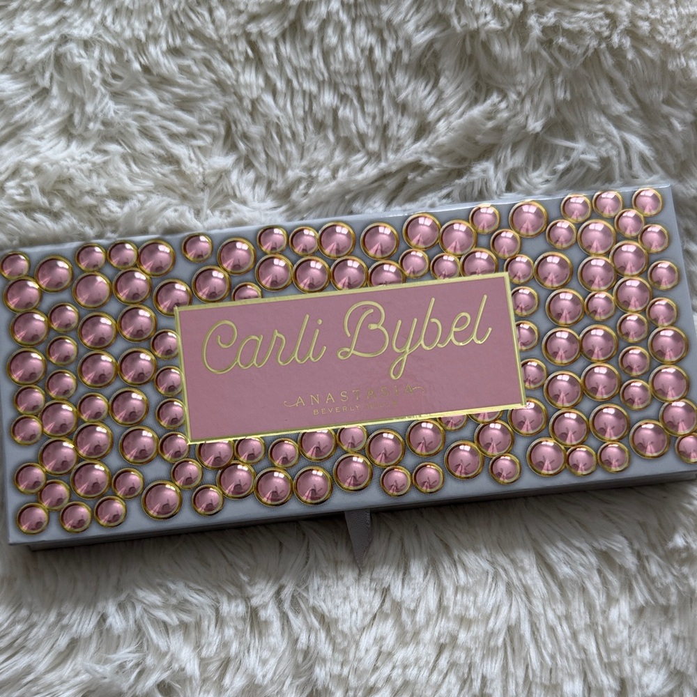 Carli Bybel ABH palette
